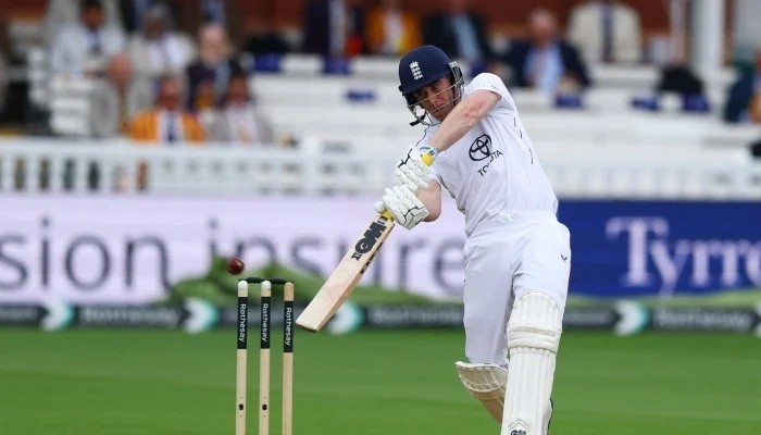 England Dominate Pakistan With 342-Run Lead At Tea