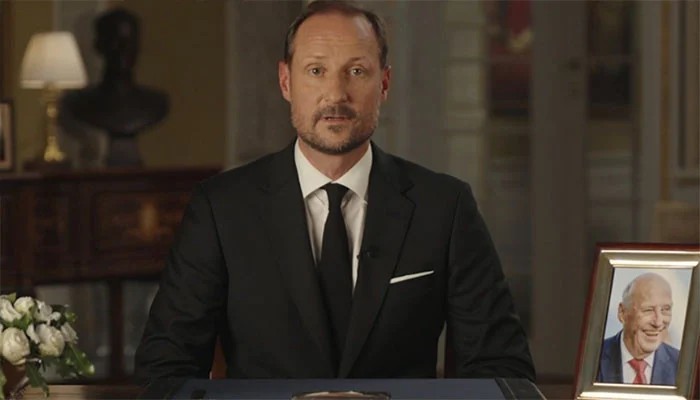 King Haakon's First Speech Includes Bittersweet Message For Queen Sonja