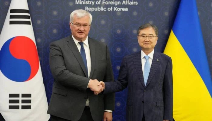 Seoul Recalls Ambassador from Ukraine Amid North Korean POW Row
