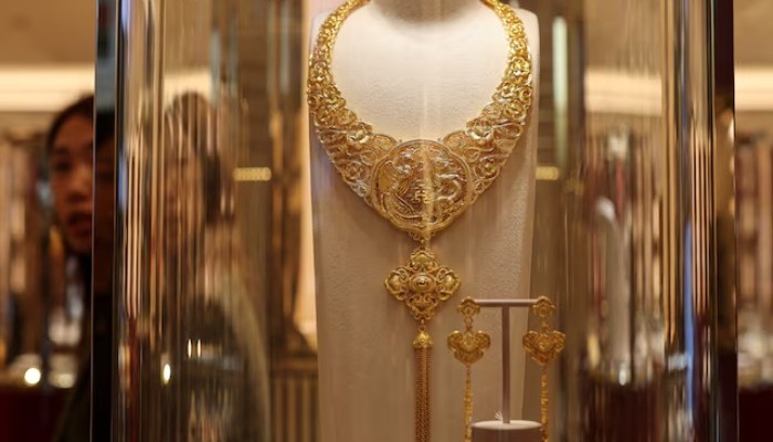 Gold Rates Surge by Rs7,900 Per Tola in Local Market