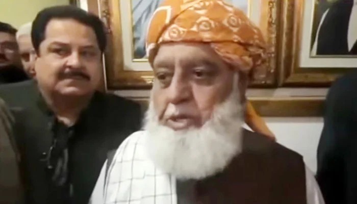 Fazl, opposition leaders agree to form 'united opposition'