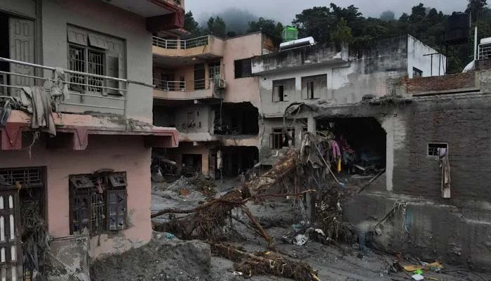 Nepal Teams Seek Hundreds Trapped In Hydropower Tunnels After Deadly Floods Death Toll Crosses 900