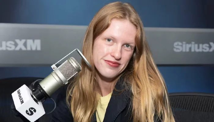 Audrey Hobert Announces New Phoebe Music Video Following Recent Tour Success