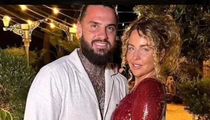 Jesy Nelson Gives Glimpse Into Cosy Date With Boyfriend Ben Davies